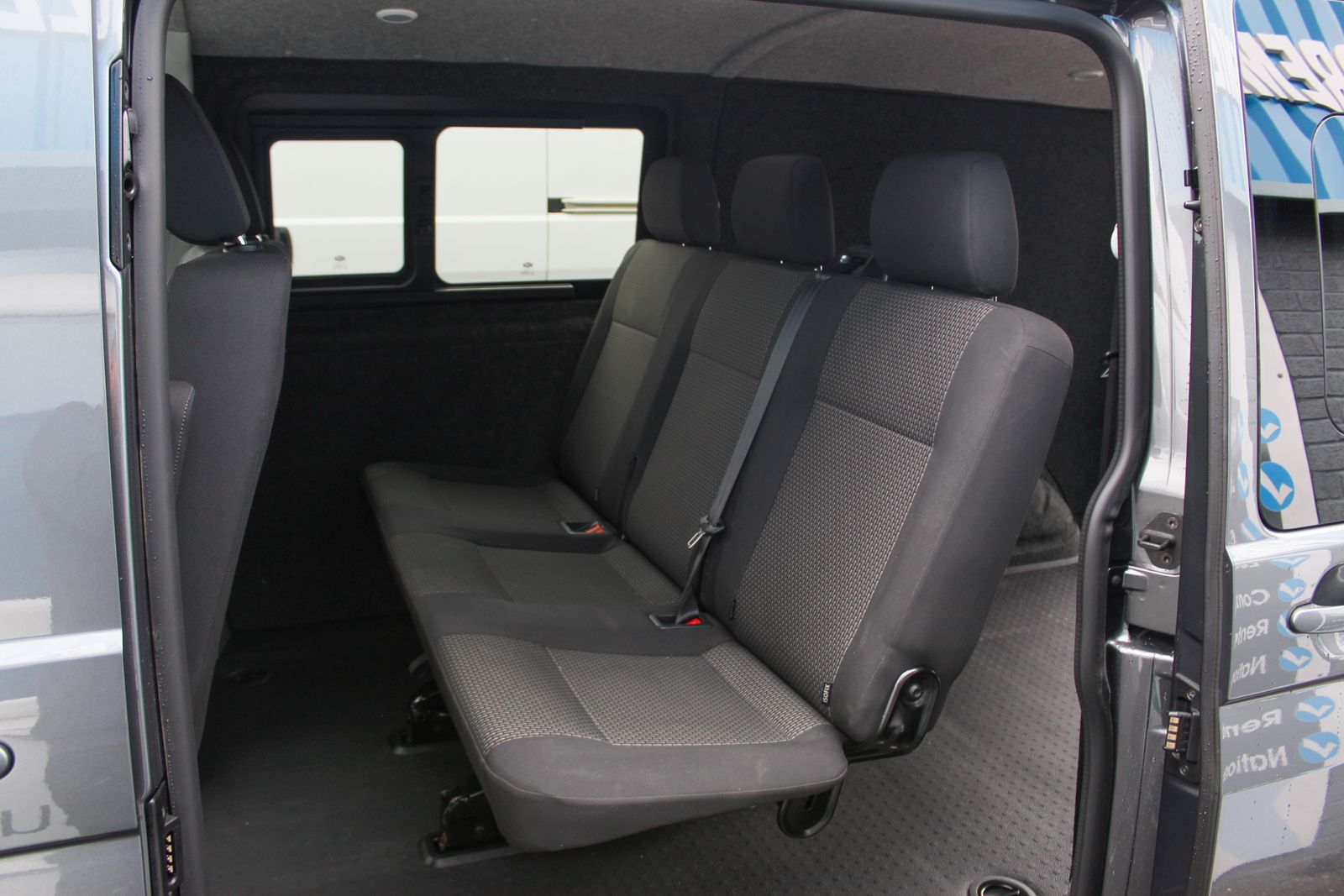 Volkswagen Transporter 2.0 TDI T30 Highline Panel Van 5dr Diesel DSG FWD LWB Euro 6 (s/s) (150 ps) 5dr Automatic 2026