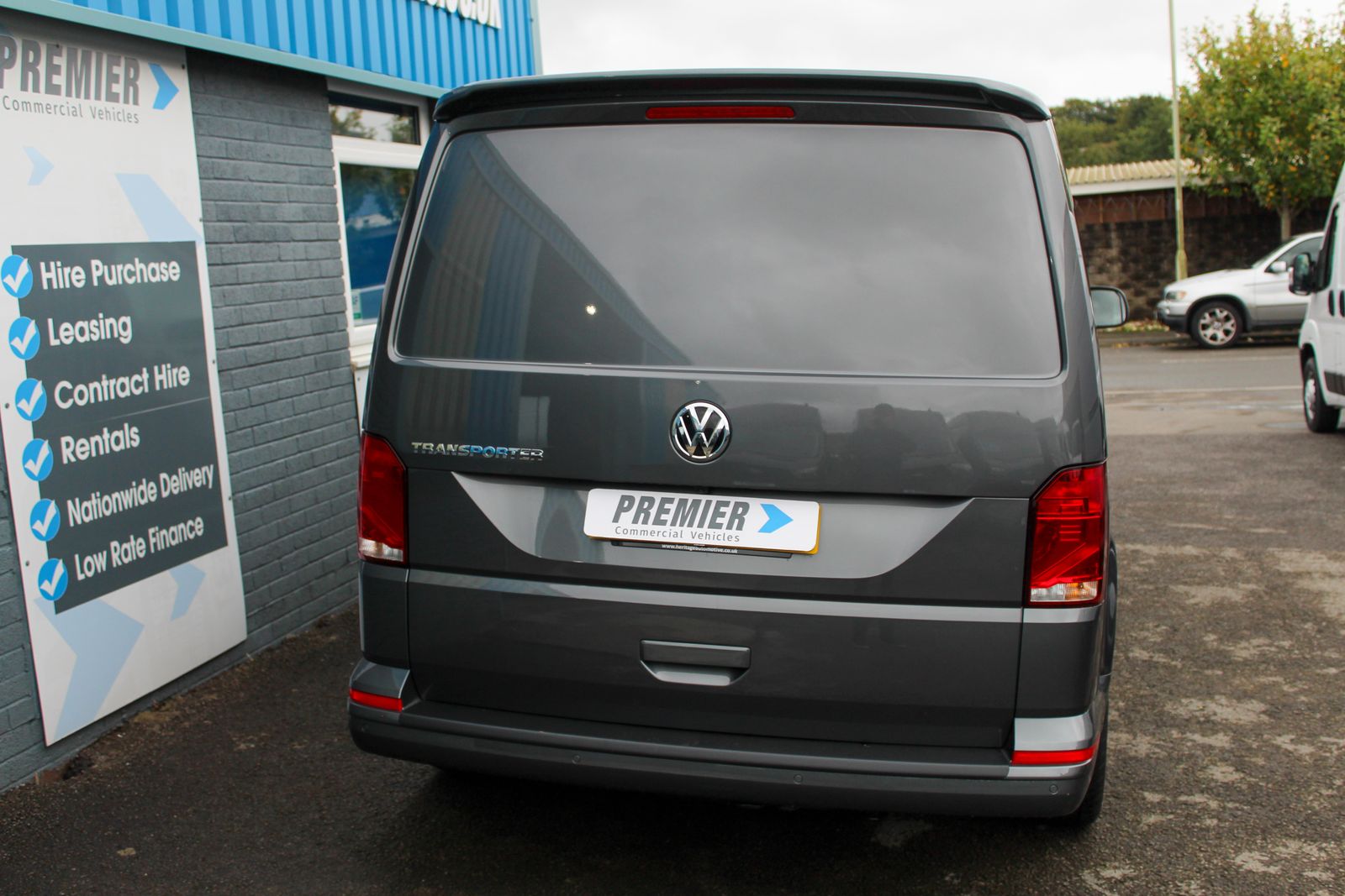 Volkswagen Transporter 2.0 TDI T30 Highline Panel Van 5dr Diesel DSG FWD LWB Euro 6 (s/s) (150 ps) 5dr Automatic 2026