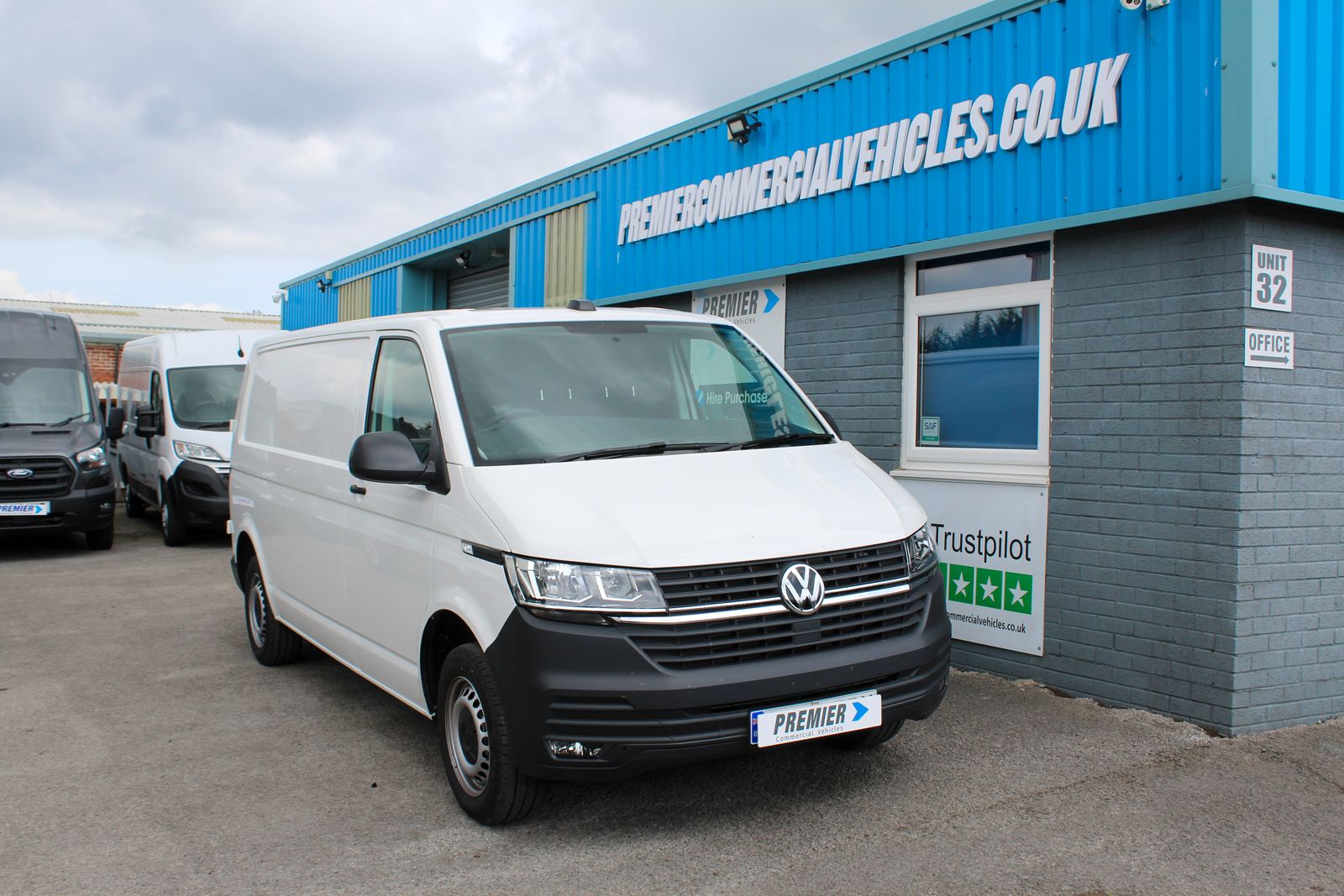 Volkswagen Transporter 2.0 TDI T32 Startline Business Panel Van 5dr Diesel Manual FWD LWB Euro 6 (s/s) (150 ps) 5dr Manual 2026