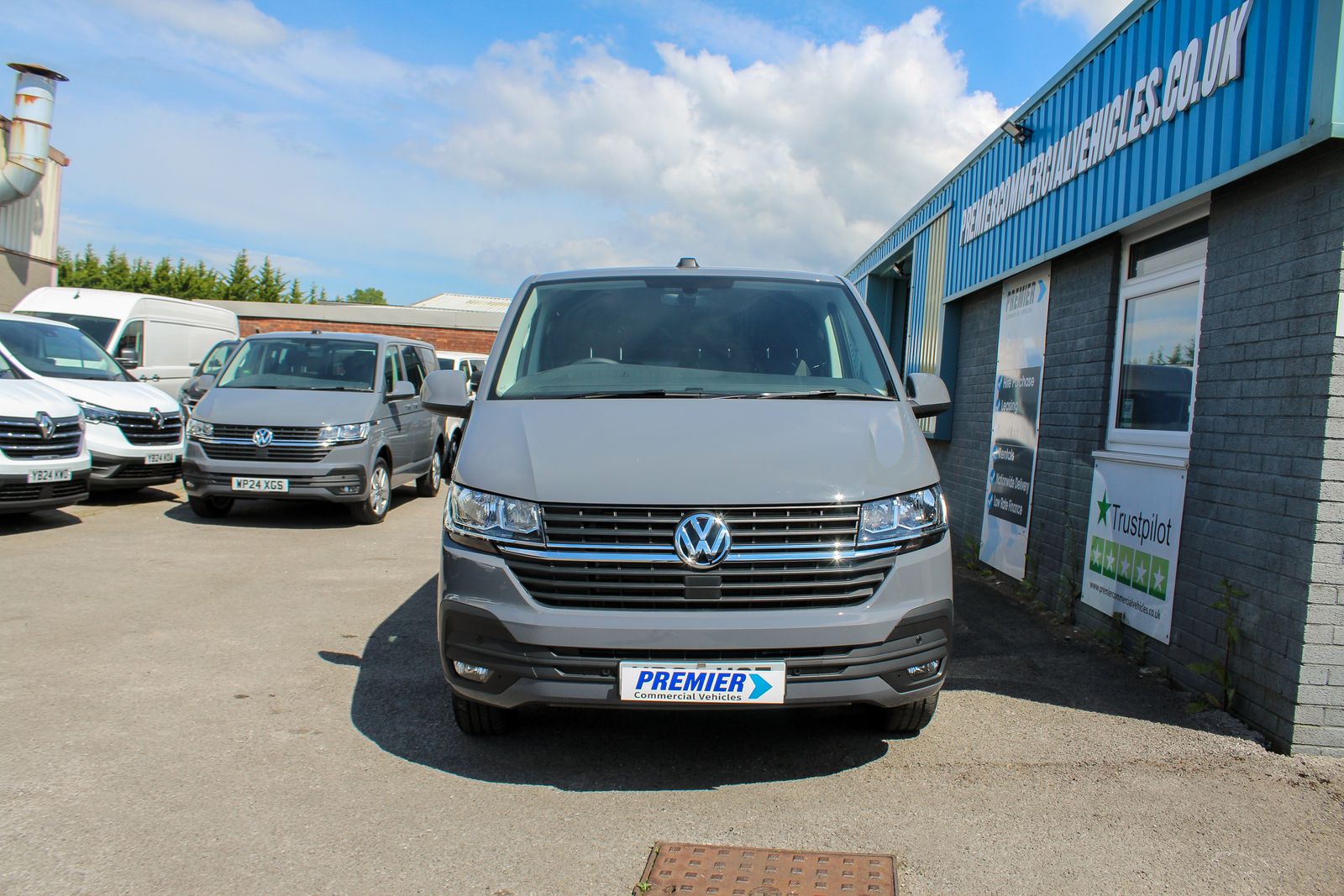 Volkswagen Transporter 2.0L T28 HighLine TDI Diesel Manual Euro 6 (109 bhp) 5dr Manual 2026