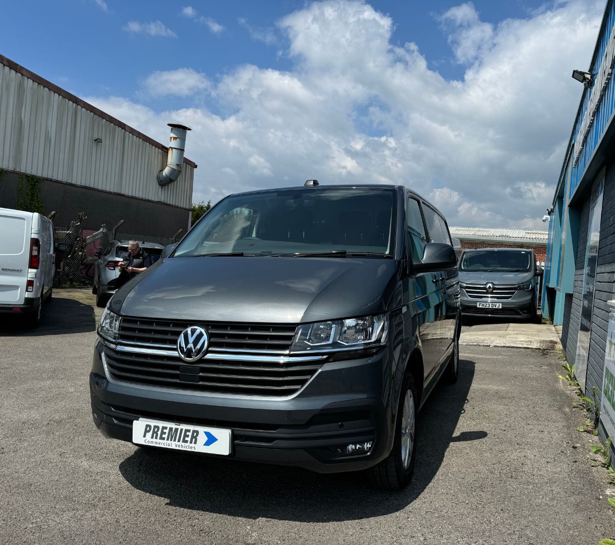 Volkswagen Transporter 2.0L T28 HighLine TDI Diesel Manual Euro 6 110 (109 bhp) 4dr Manual 2026
