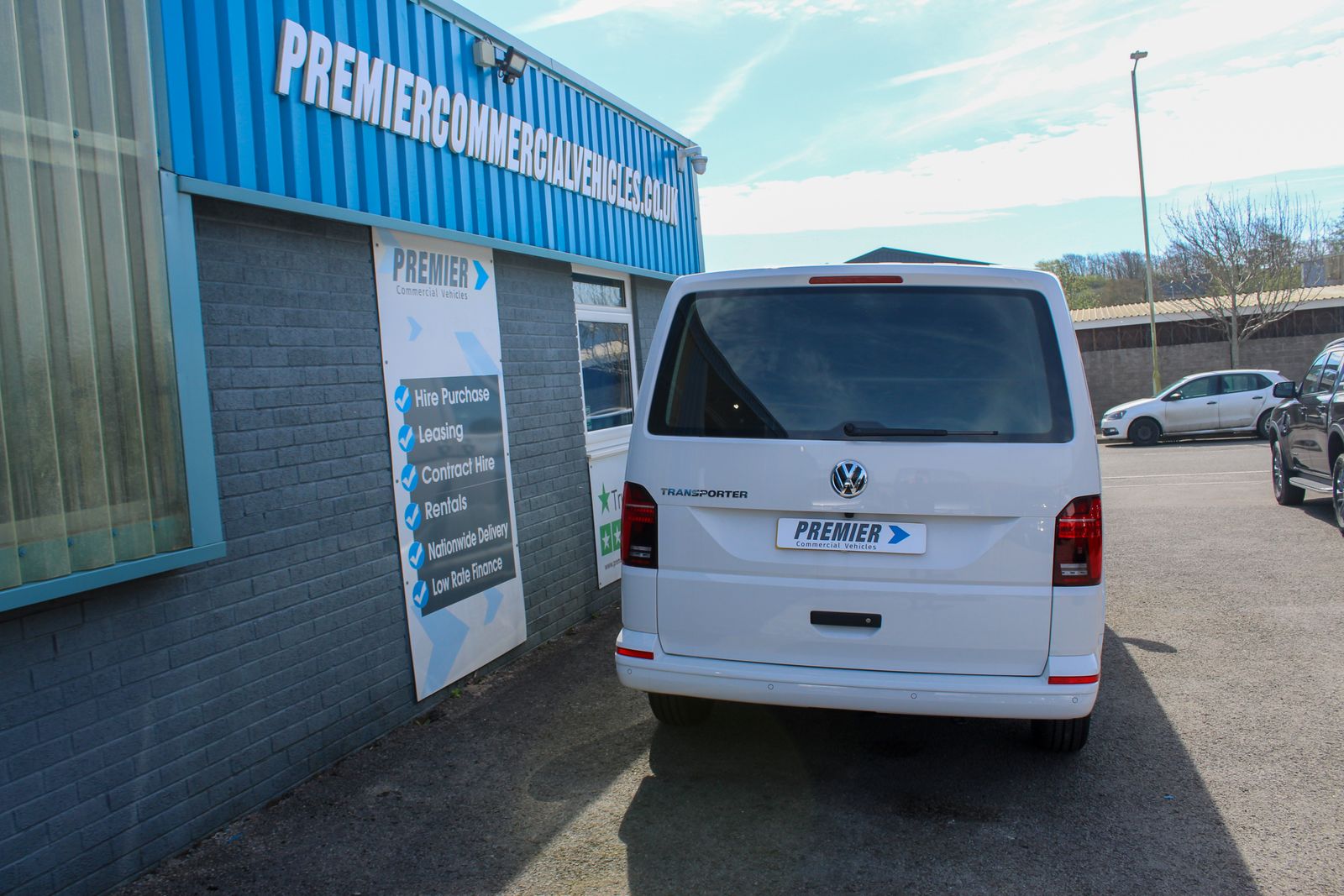 Volkswagen Transporter 2.0L T32 HighLine TDI Diesel Manual Euro 6 (150PS) 5dr Manual 2026