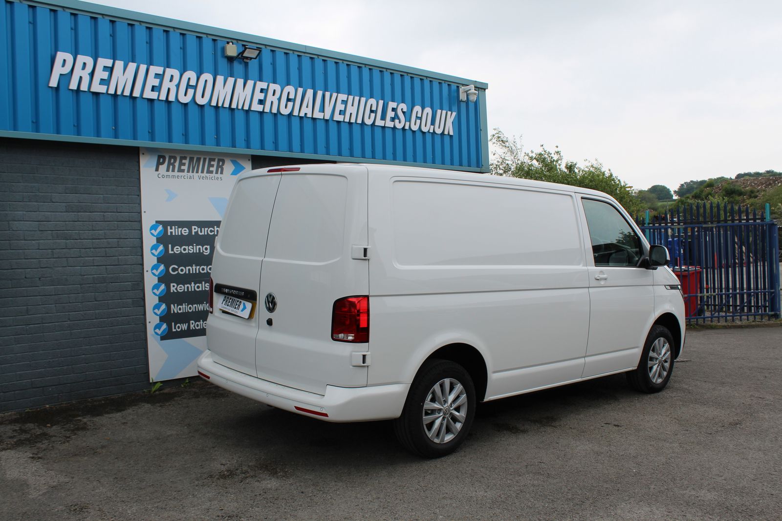 Volkswagen Transporter T28 Panel van Highline SWB 110PS 2.0 TDI 5SP 5dr Manual 2026