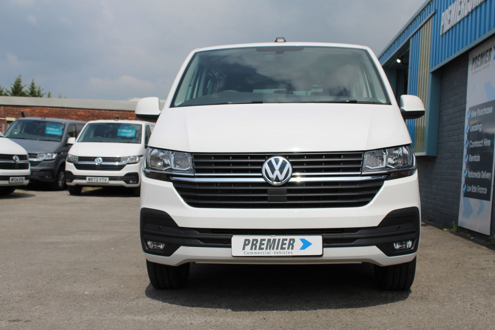 Volkswagen Transporter T32 Kombi Highline SWB 150 PS 2.0 TDI 7SP DSG 4dr Automatic 2026