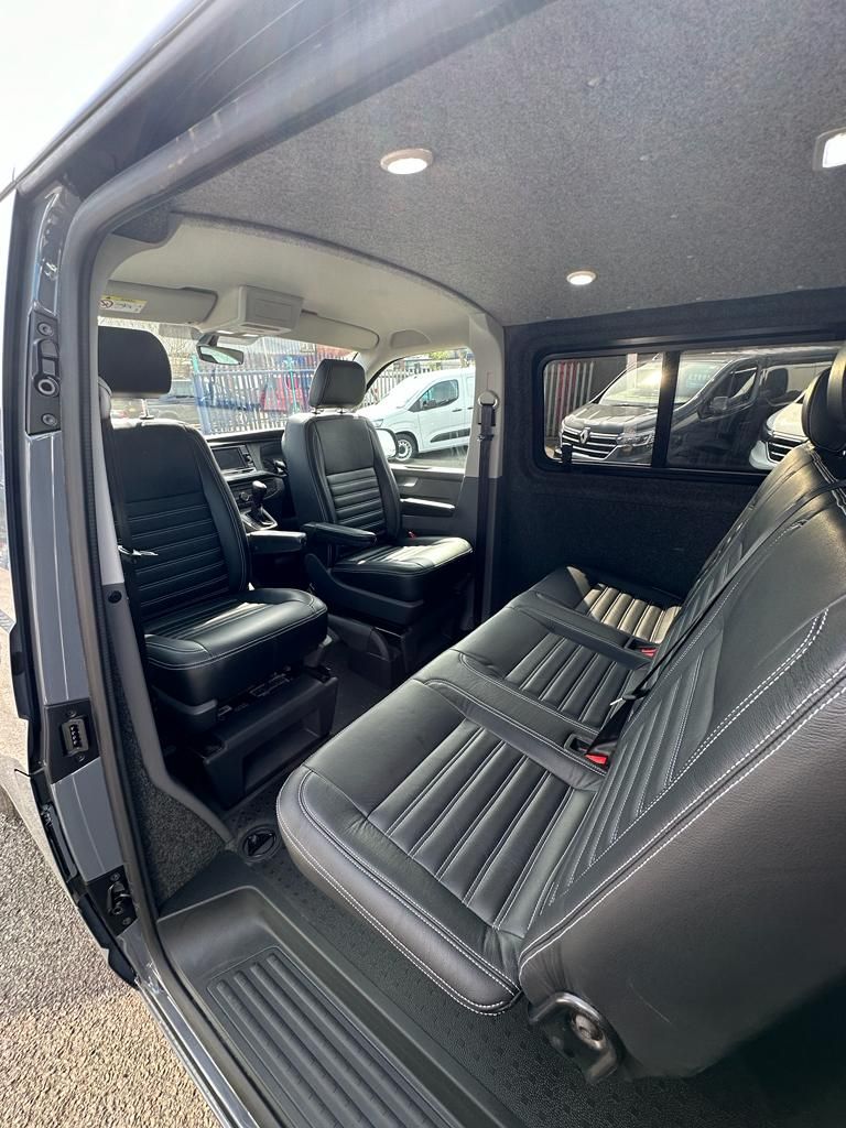 Volkswagen Transporter Transporter T30 Highline TDI S-A 5dr Automatic 2026