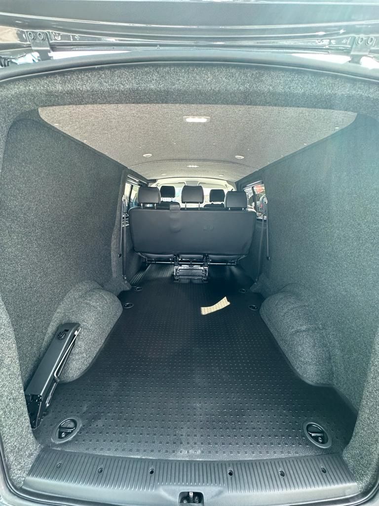 Volkswagen Transporter Transporter T30 Highline TDI S-A 5dr Automatic 2026