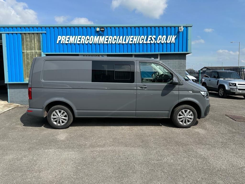 Volkswagen Transporter Transporter T30 Highline TDI S-A 5dr Automatic 2026
