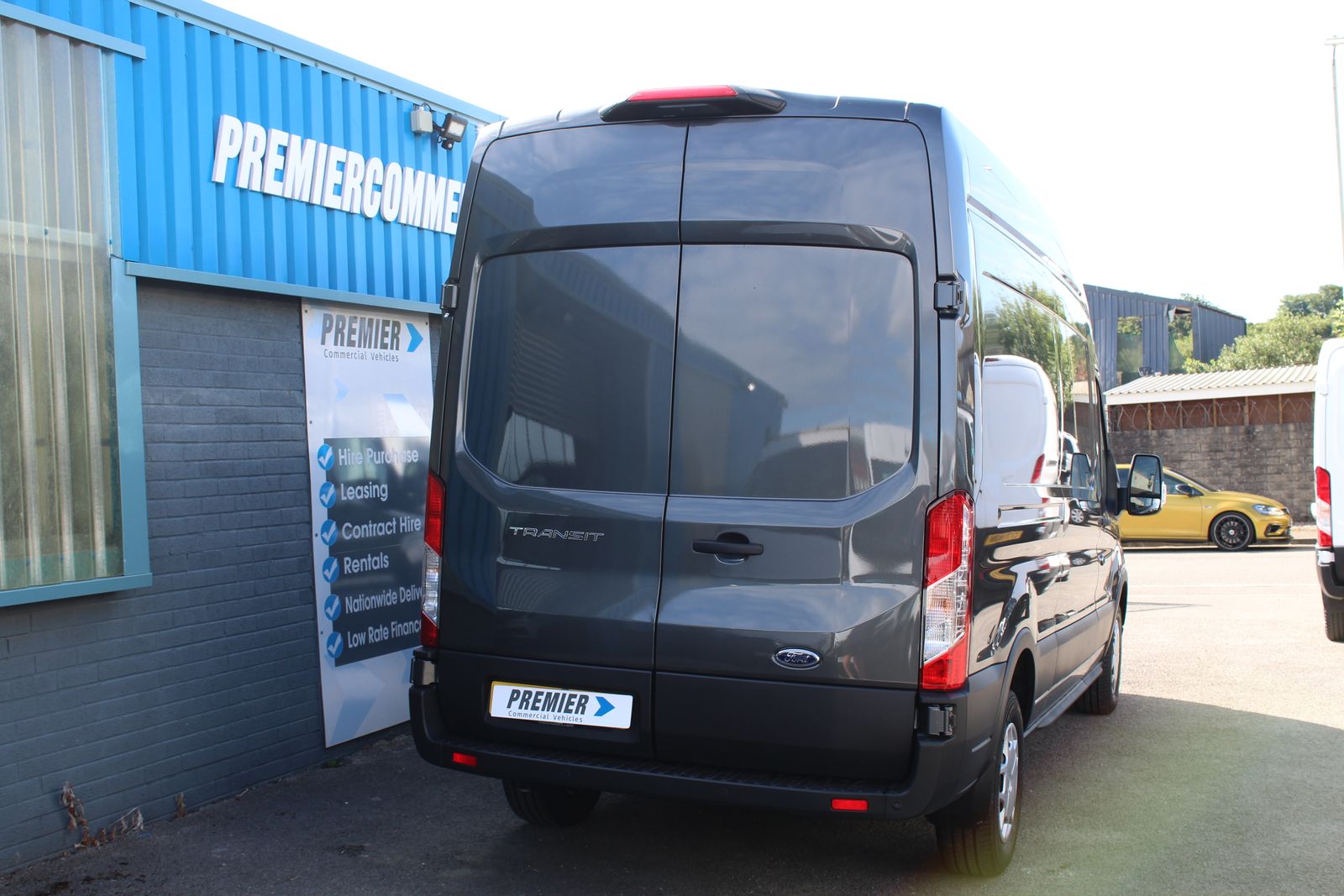 Ford Transit 2.0 350 EcoBlue Trend Panel Van 5dr Diesel Manual RWD L3 H3 Euro 6 (s/s) (130 ps) 5dr Manual 2026
