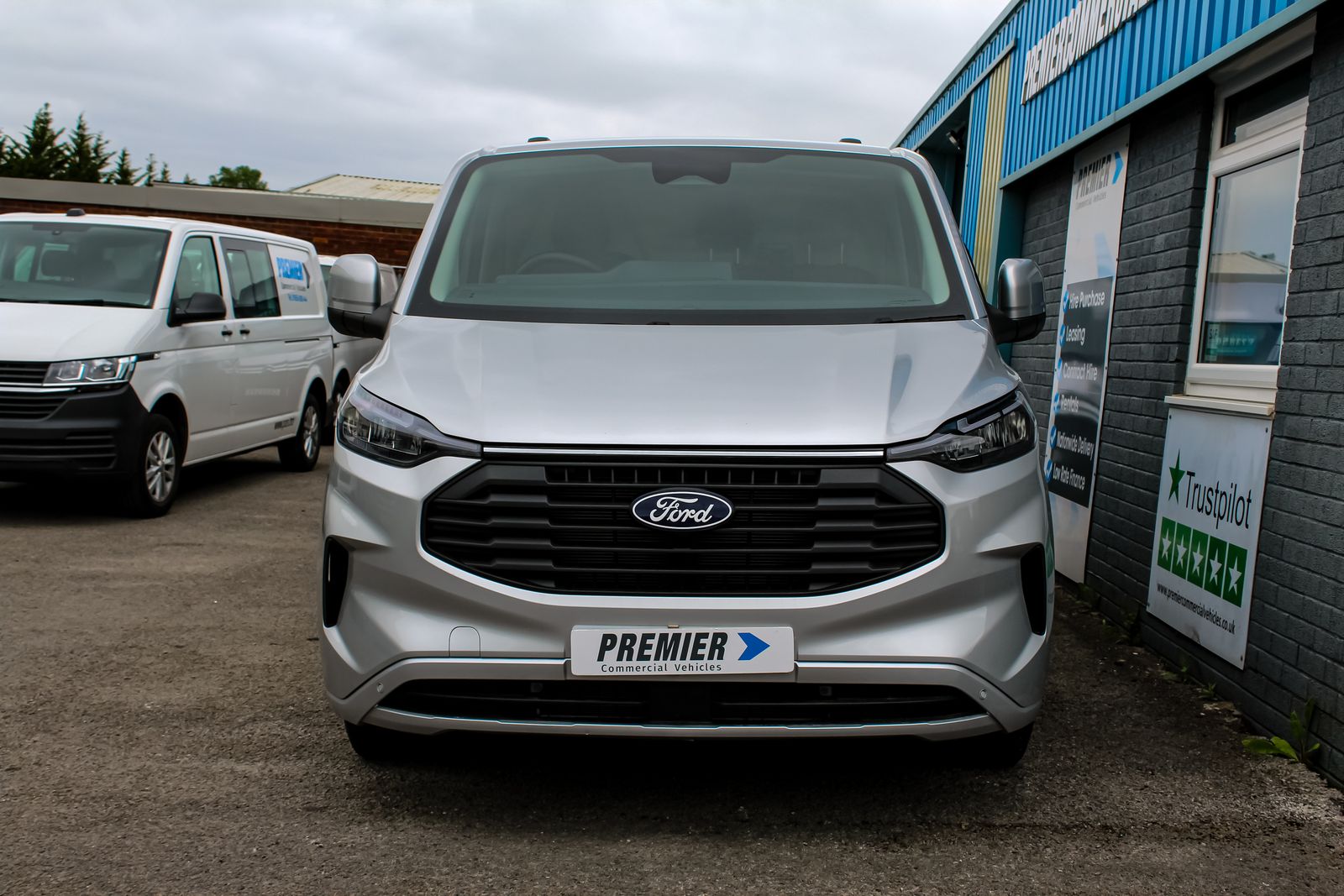 Ford Transit Custom 2.0 300 EcoBlue Limited Panel Van 5dr Diesel Manual L2 H1 Euro 6 (s/s) (150 ps) 5dr Manual 2026