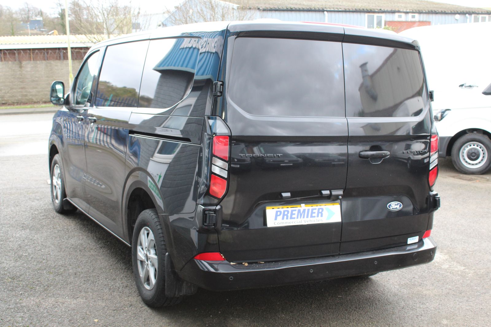 Ford Transit Custom 2.0L 280 Limited EcoBlue Diesel Manual Euro 6 (134 bhp) 0dr Manual 2026