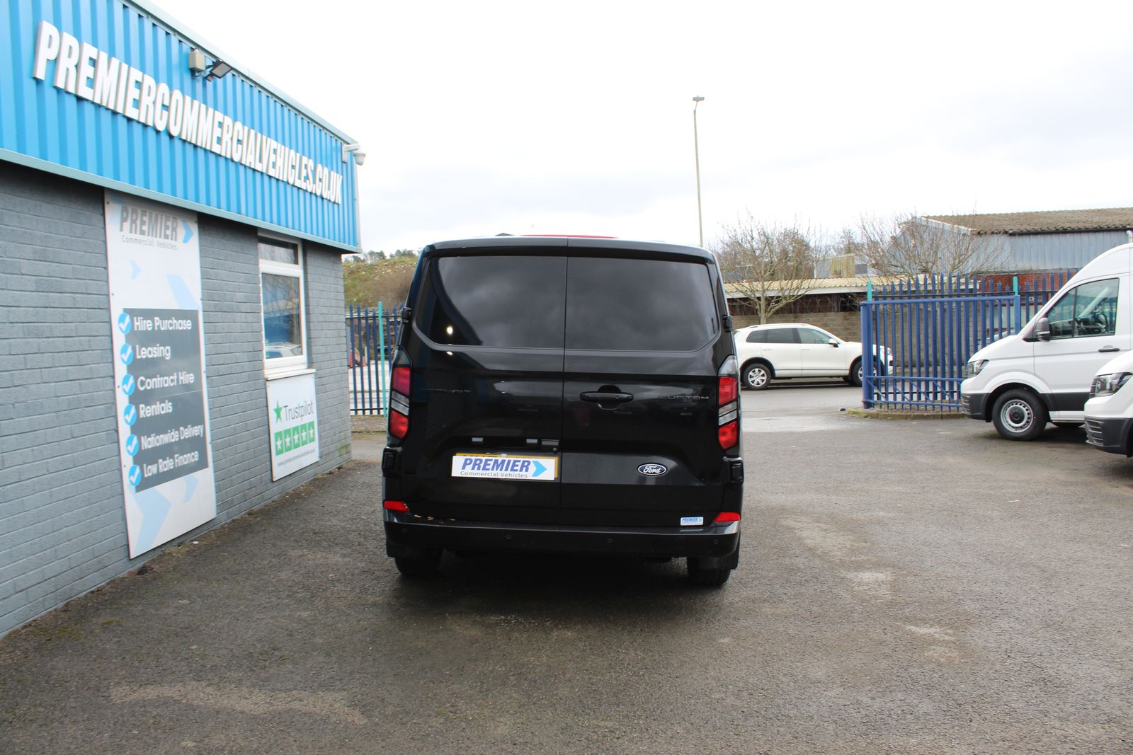 Ford Transit Custom 2.0L 280 Limited EcoBlue Diesel Manual Euro 6 (134 bhp) 0dr Manual 2026