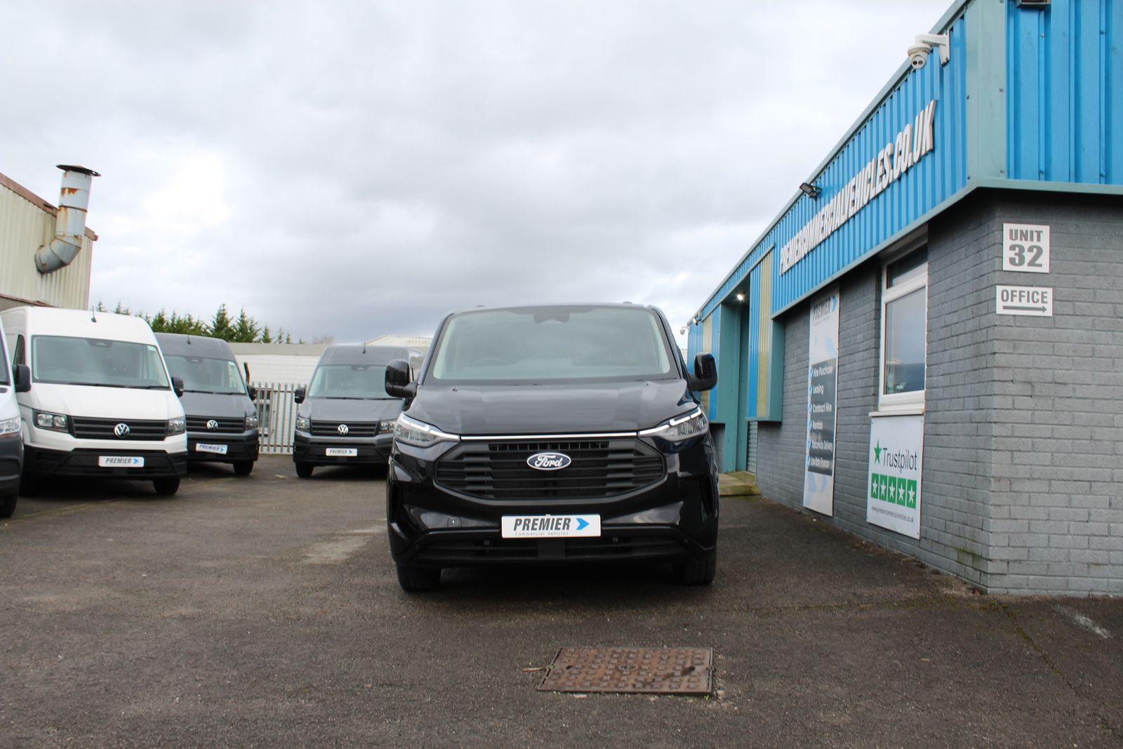 Ford Transit Custom 2.0L 280 Limited EcoBlue Diesel Manual Euro 6 (134 bhp) 0dr Manual 2026