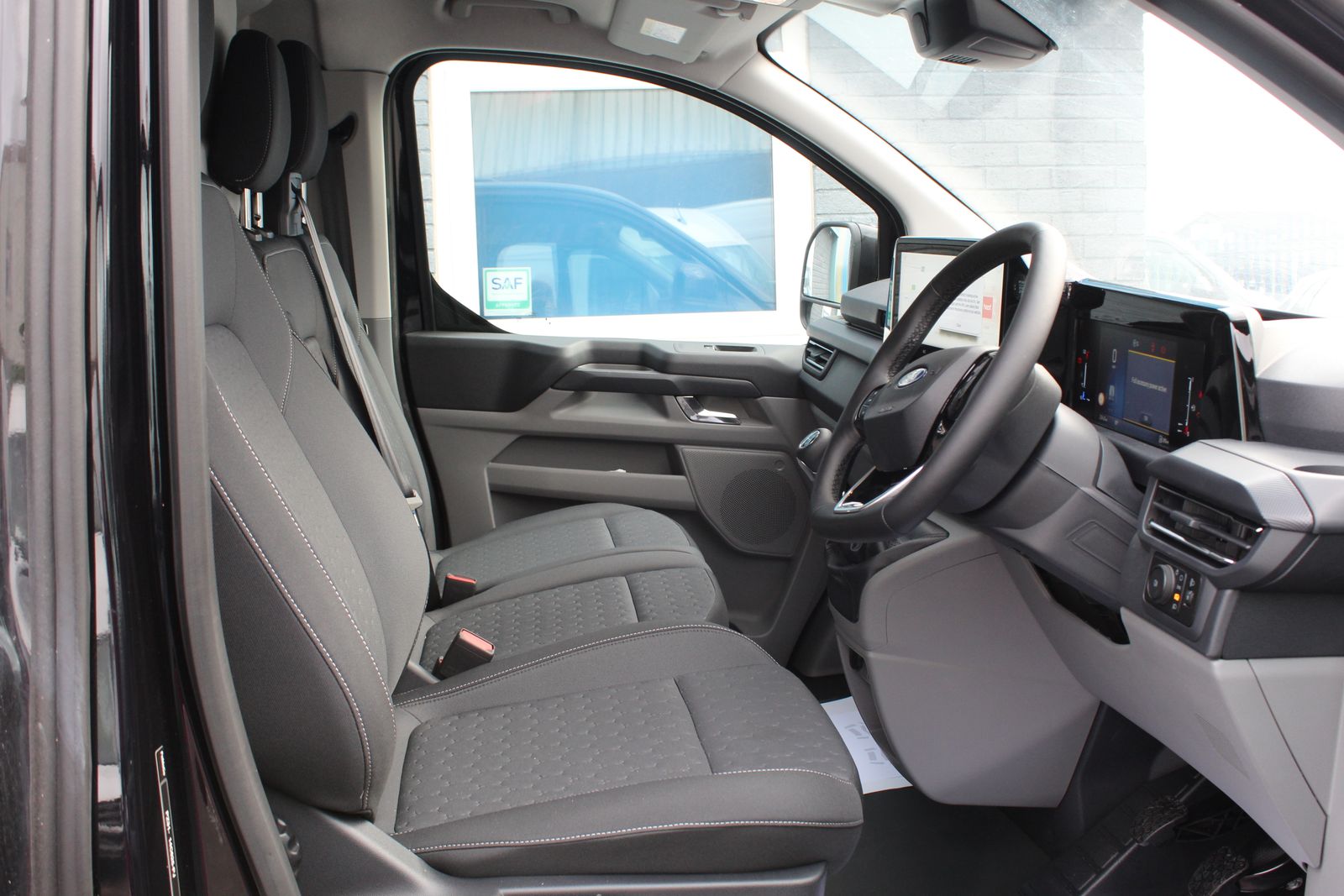 Ford Transit Custom 2.0L 280 Limited EcoBlue Diesel Manual Euro 6 (134 bhp) 0dr Manual 2026