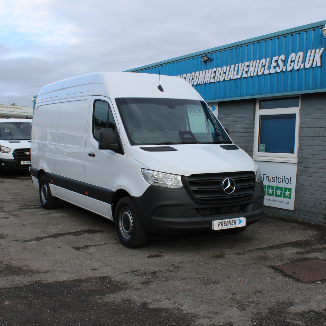 Mercedes-Benz Sprinter 2.0 315 CDI PRO Panel Van 5dr Diesel RWD L2 H2 Euro 6 (s/s) (150 ps) 5dr Manual 2026
