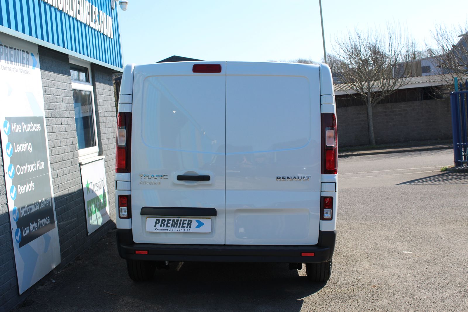 Renault Trafic 2.0L LL30 Advance Blue dCi Diesel Manual Euro 6 (130 bhp) 0dr Manual 2026