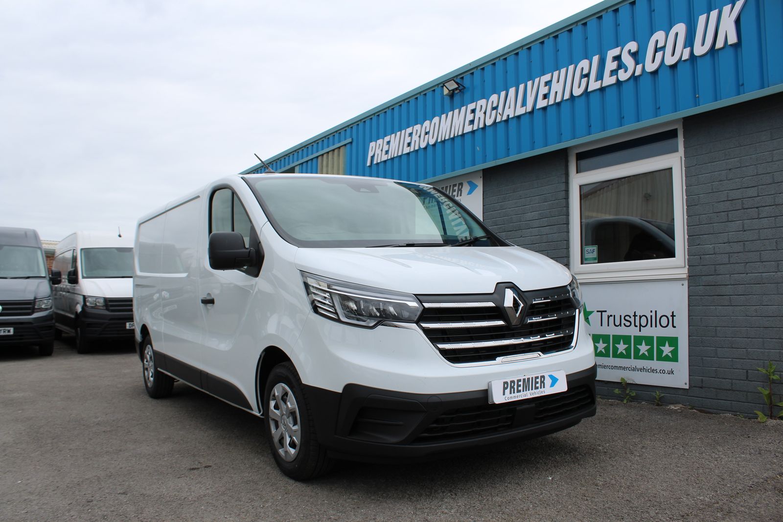 Renault Trafic 2.0L SL30 Advance Blue dCi Diesel Manual Euro 6 (130 bhp) 0dr Manual 2026