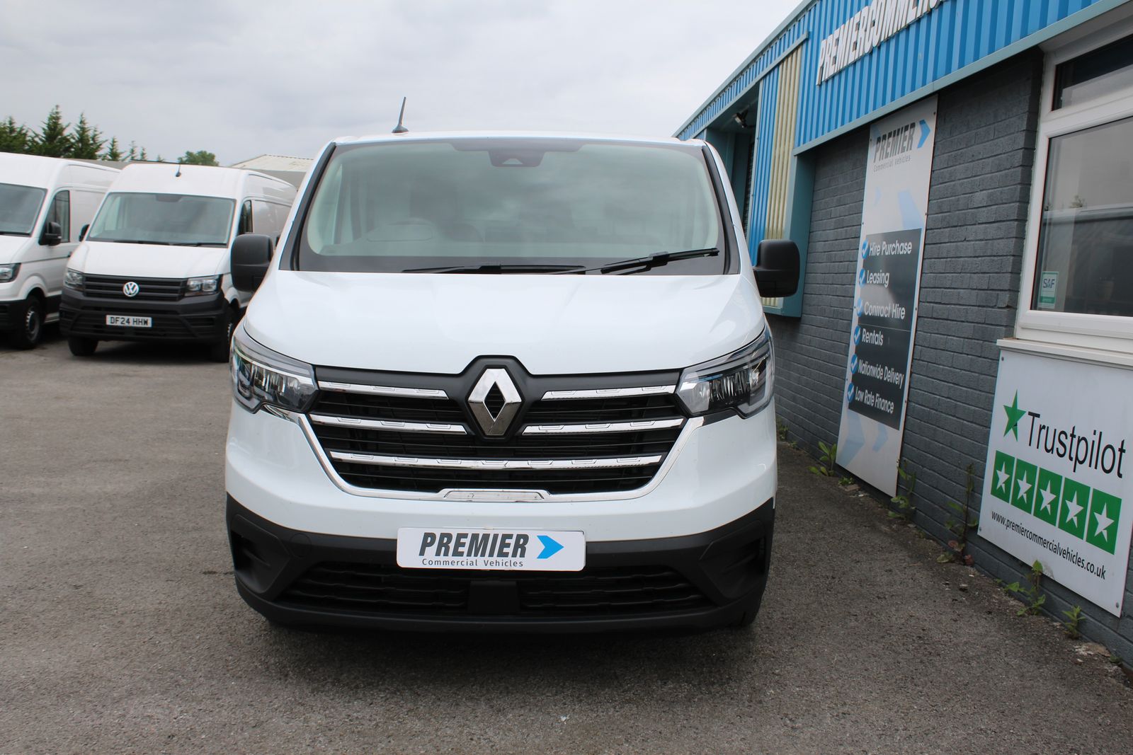 Renault Trafic 2.0L SL30 Advance Blue dCi Diesel Manual Euro 6 (130 bhp) 0dr Manual 2026