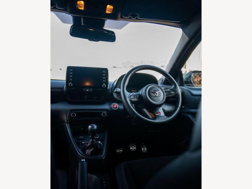 Toyota GR YARIS 9