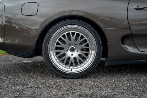 Toyota Supra 6