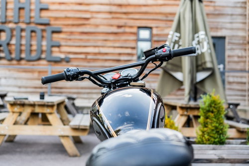 Triumph Bonneville 19
