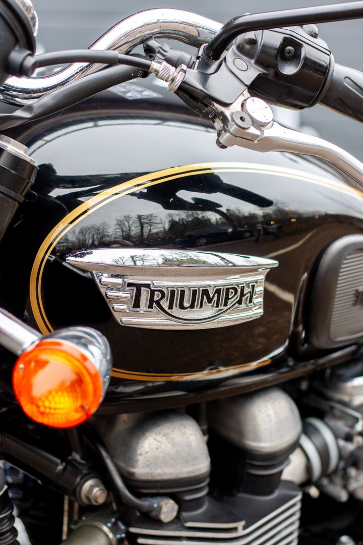 Triumph Bonneville T100
