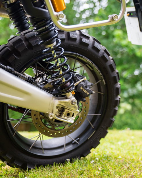 Triumph Scrambler 1200 xe 16