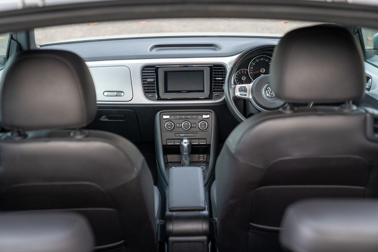 Volkswagen Beetle auto