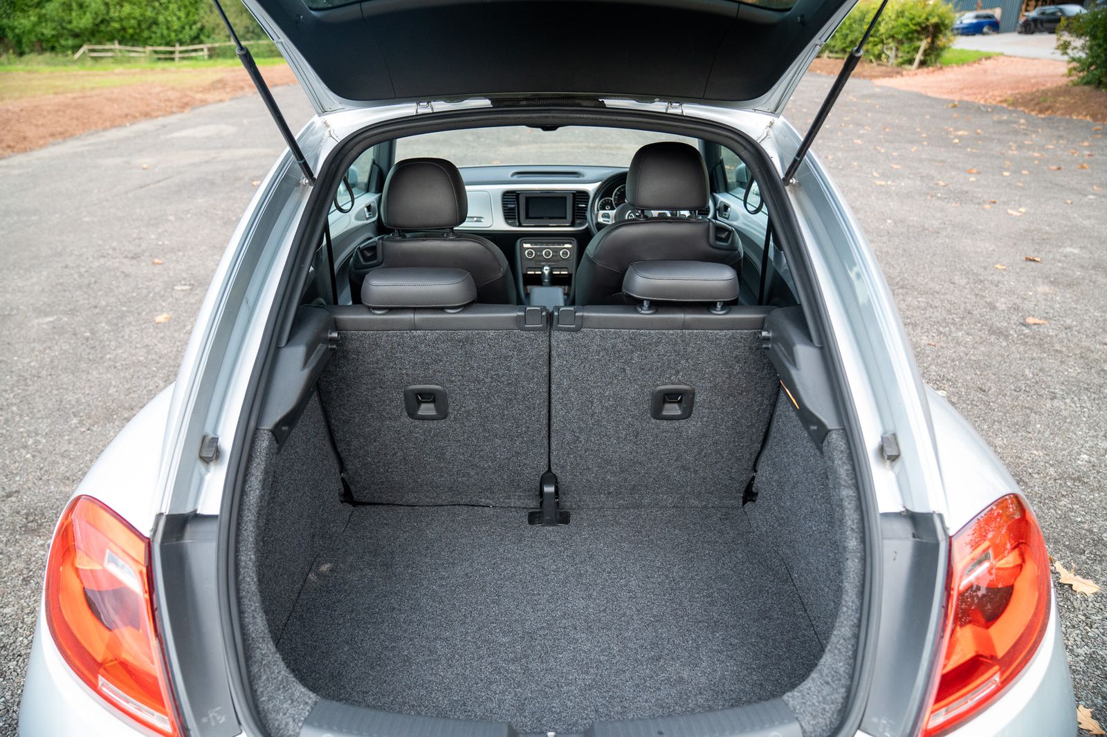 Volkswagen Beetle auto