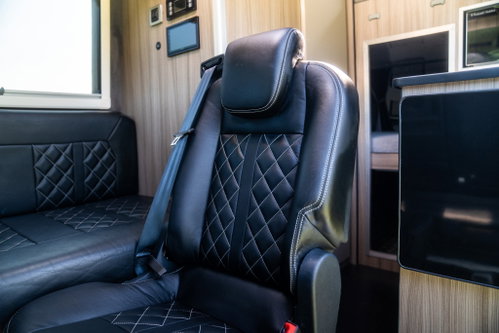 Volkswagen Crafter 32