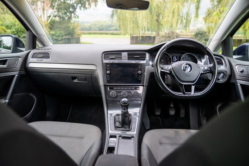 Volkswagen Golf 13