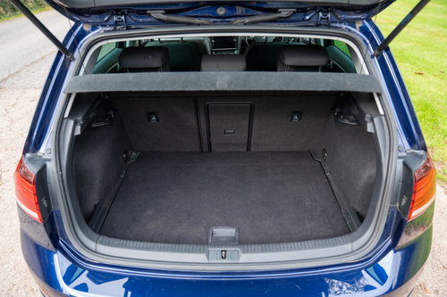 Volkswagen Golf 9