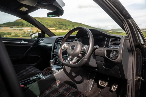 Volkswagen Golf 18