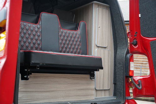 Volkswagen Transporter 24