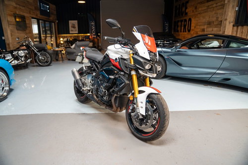 Yamaha MT-10 0