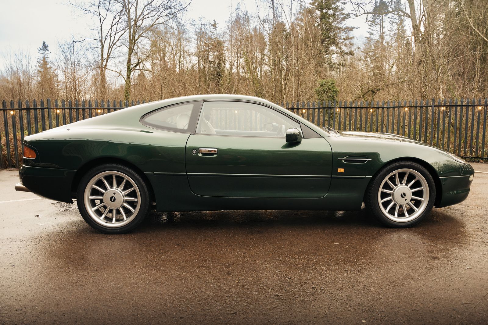 Aston Martin 190