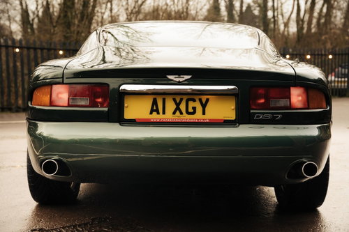 Aston Martin 190 2