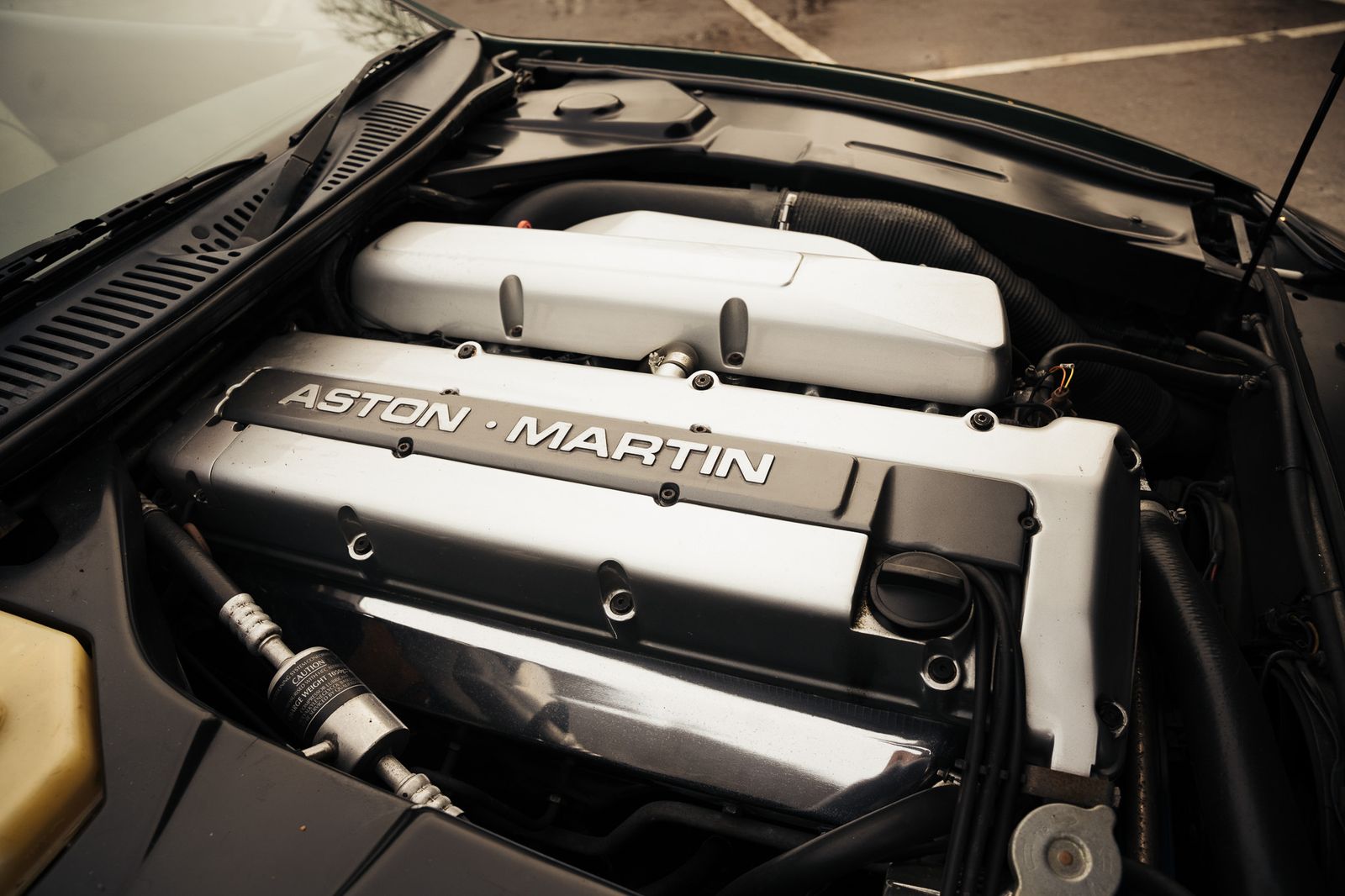 Aston Martin 190