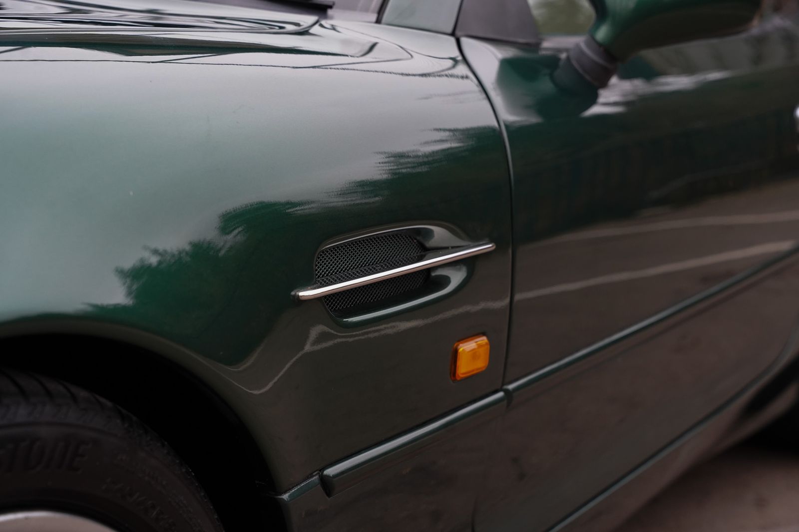 Aston Martin 190