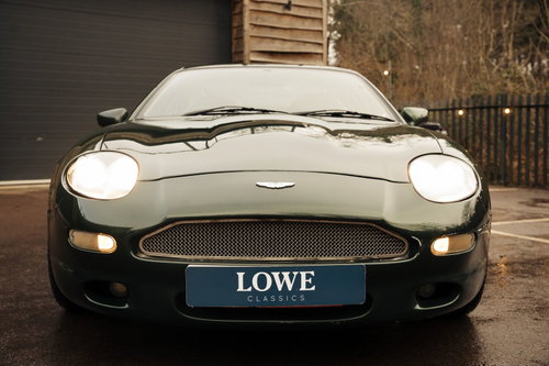 Aston Martin 190 7