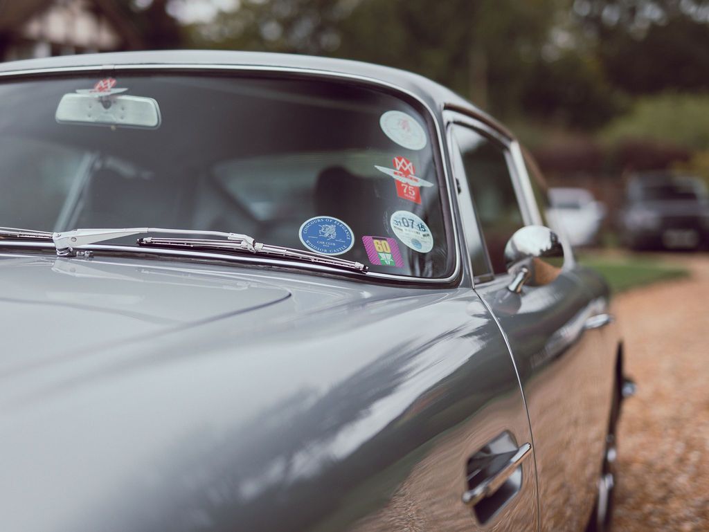 Aston Martin Db6