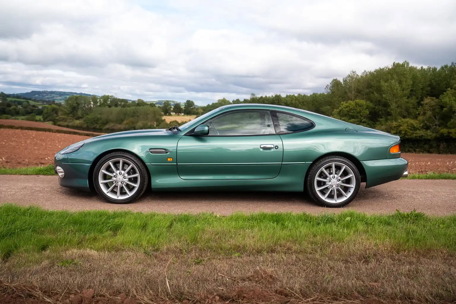 Aston Martin DB7