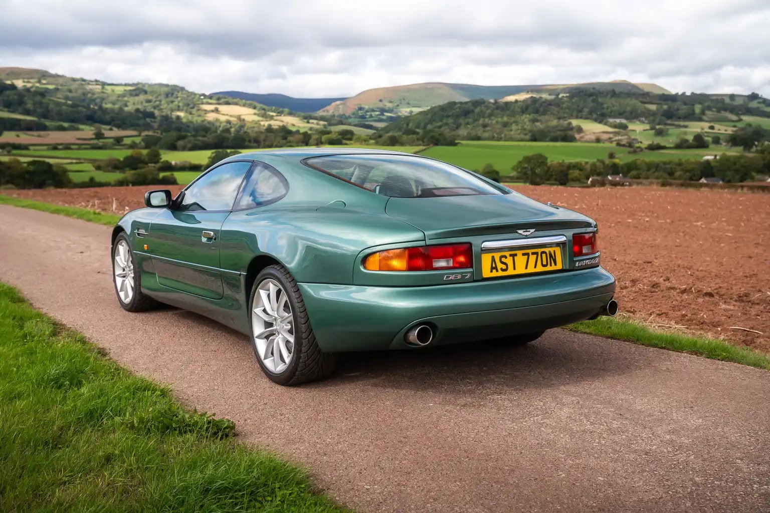 Aston Martin DB7