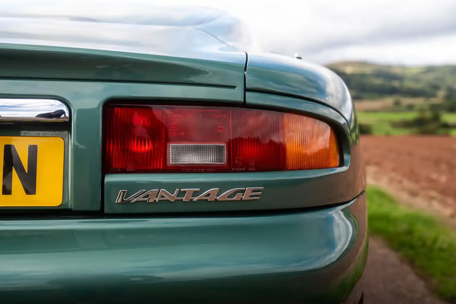 Aston Martin DB7