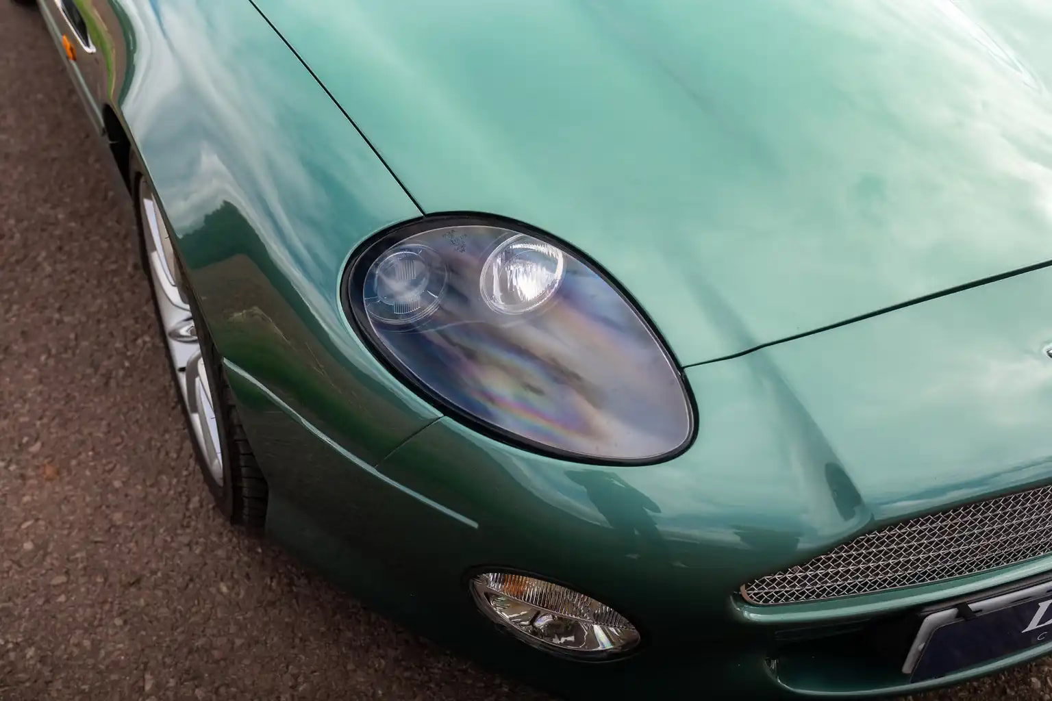 Aston Martin DB7