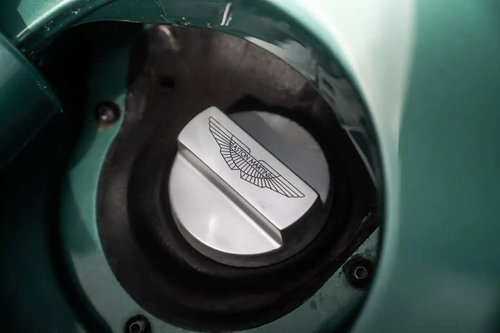 Aston Martin DB7 18