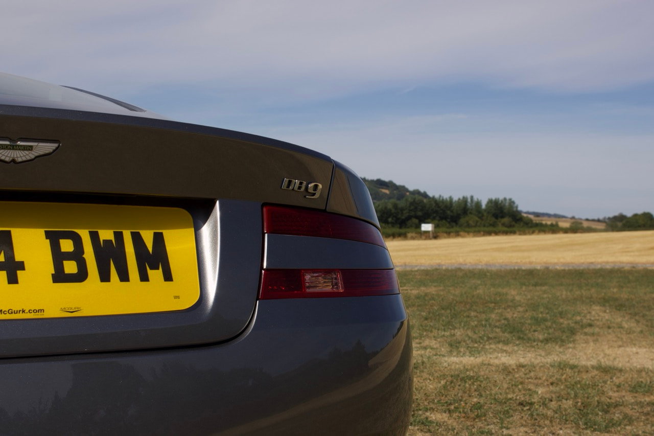 Aston Martin DB9