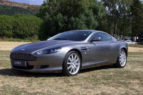 Aston Martin DB9 0