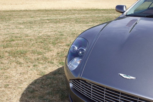 Aston Martin DB9 13