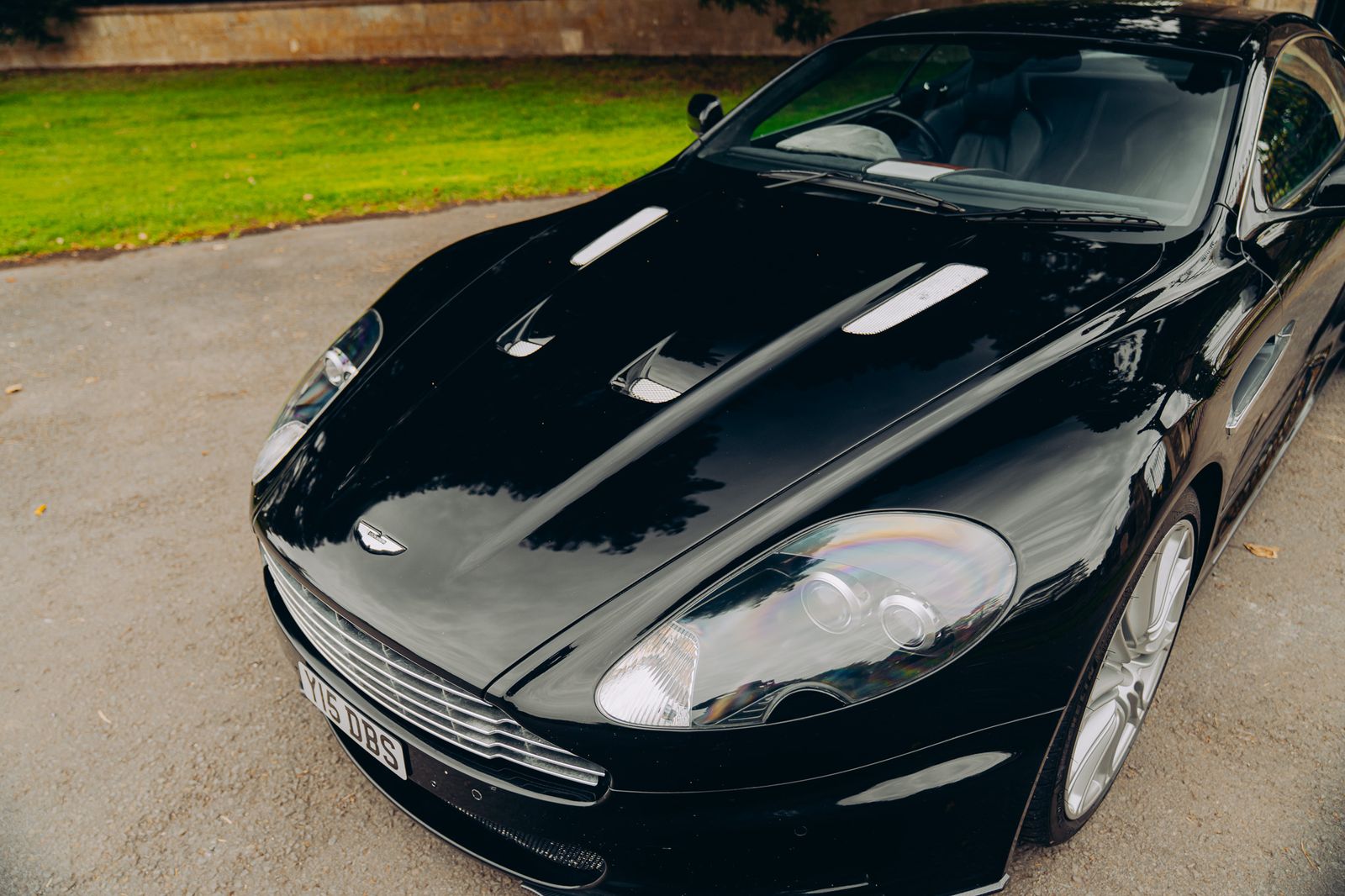 Aston Martin DBS