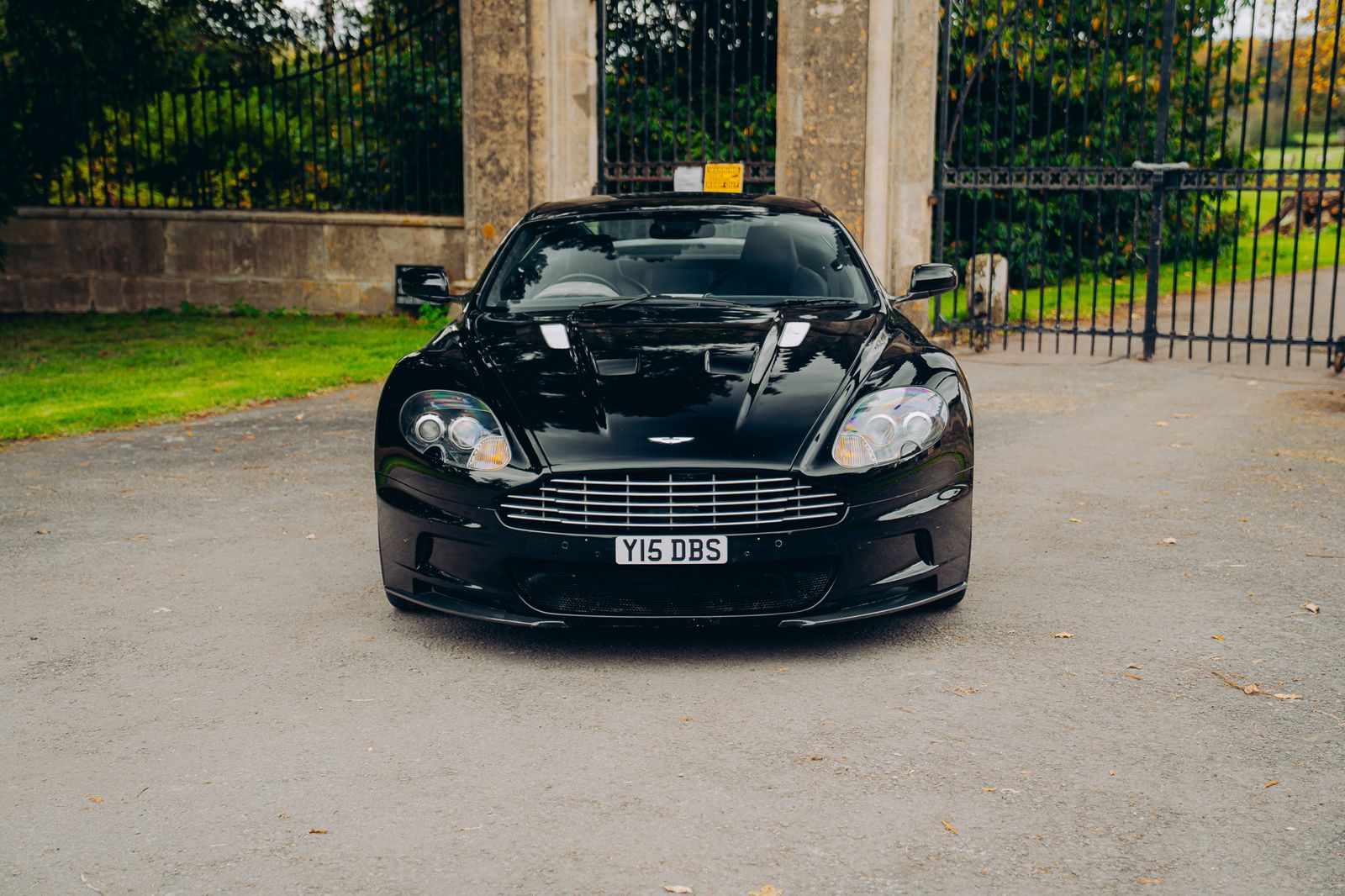 Aston Martin DBS
